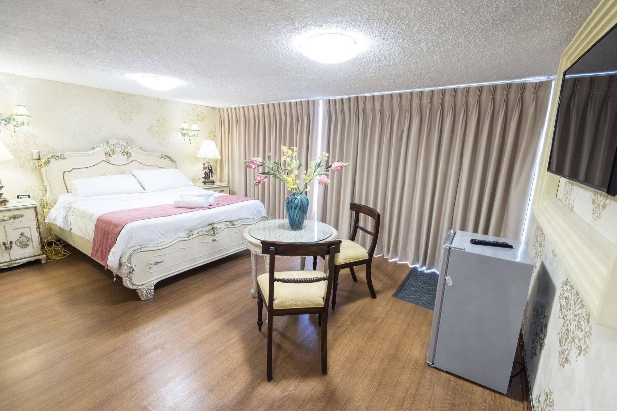 Inti Killa Hostel Ліма Екстер'єр фото